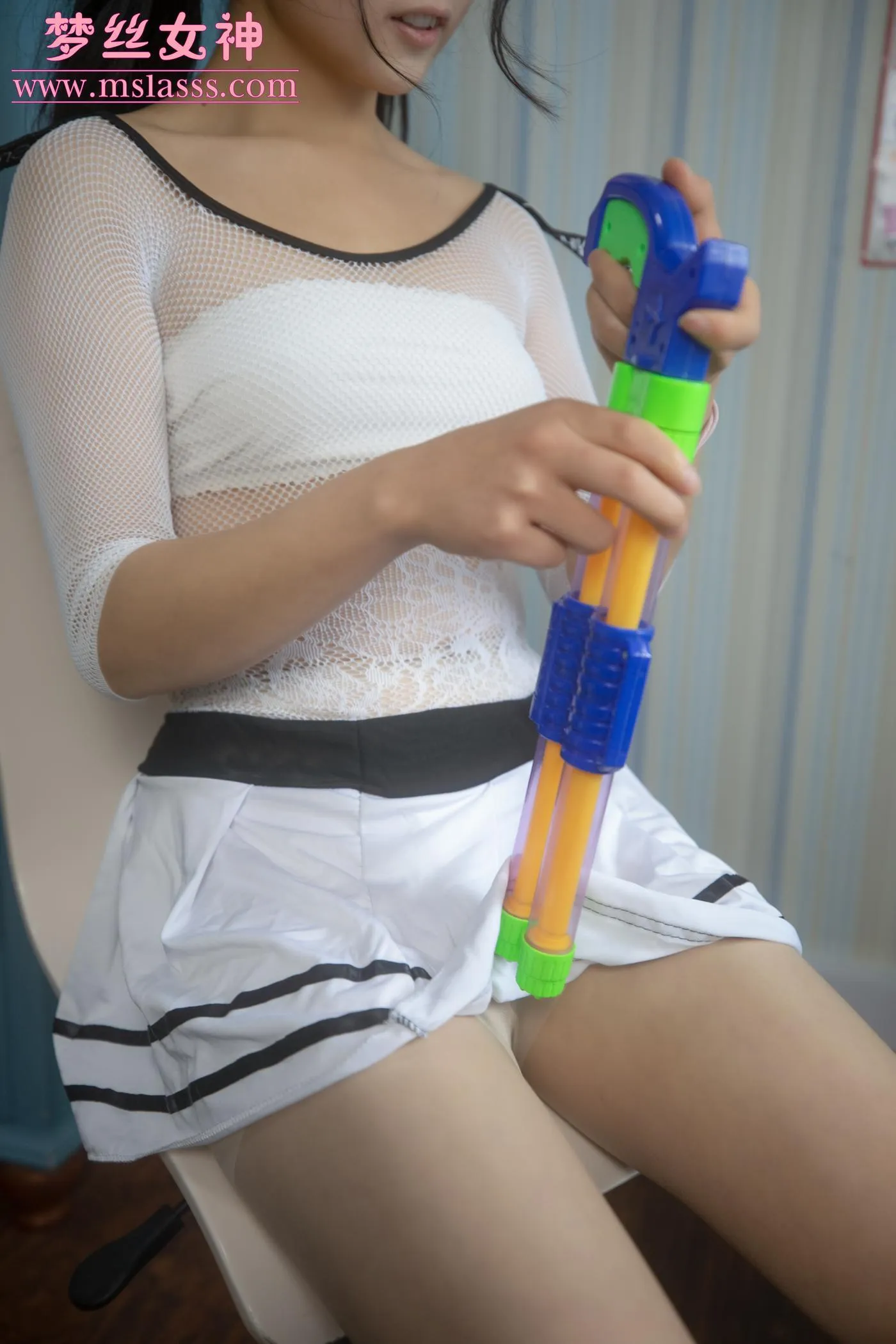 [MSLASS梦丝女神] 2020.12.24 NO.137 灵唯 双马尾杀 [64P]插图1